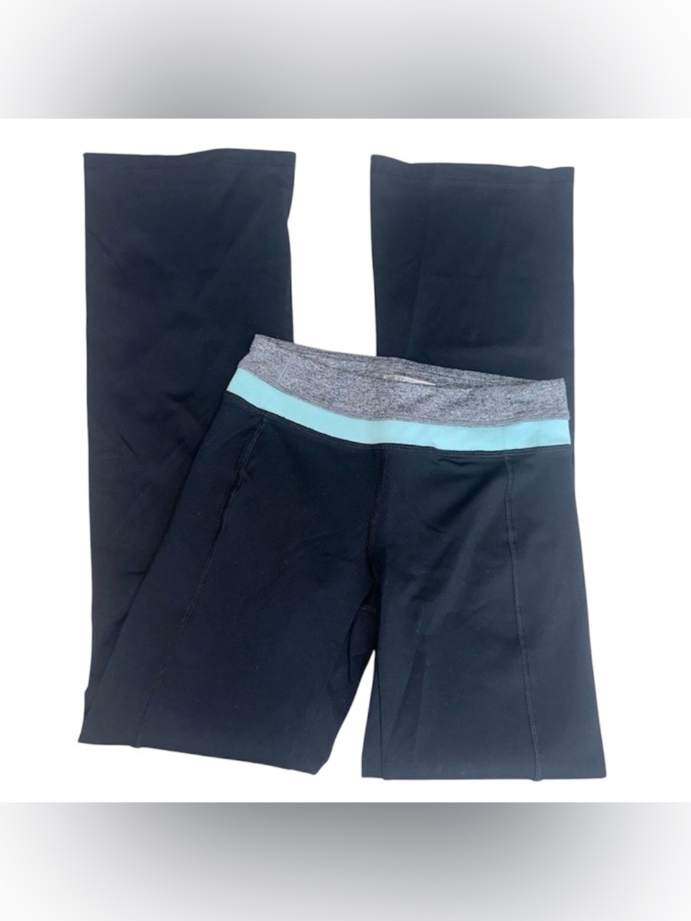 Forever21 Low Rise Boocut Yoga Pants!